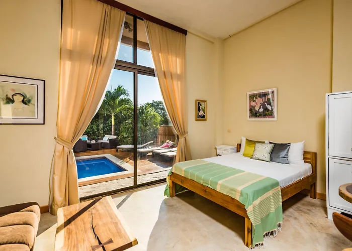 Guest house Nautilus 4*