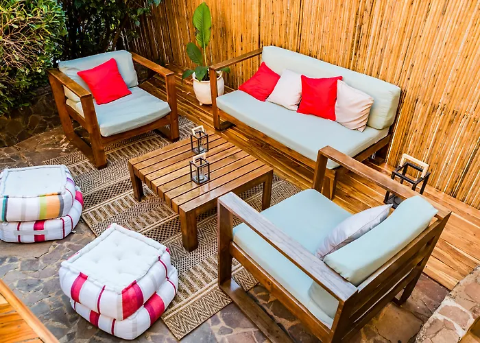 Nautilus Guest house